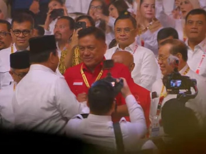 PDIP diwalili Olly Dondokambey dan Said Abdullah di HUT ke-17 Gerindra.