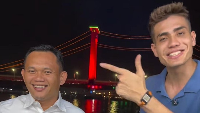Penjabat Wali Kota Palembang, Cheka Virgowansyah dan Aisar Khaled