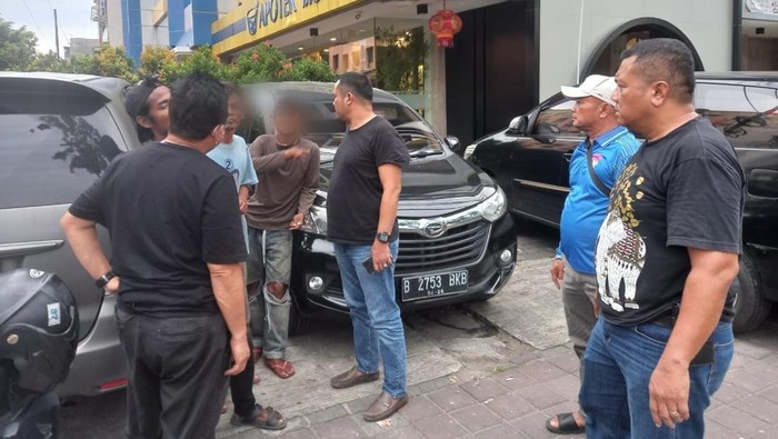 Polisi tangkap 7 pak ogah di Jakarta Barat