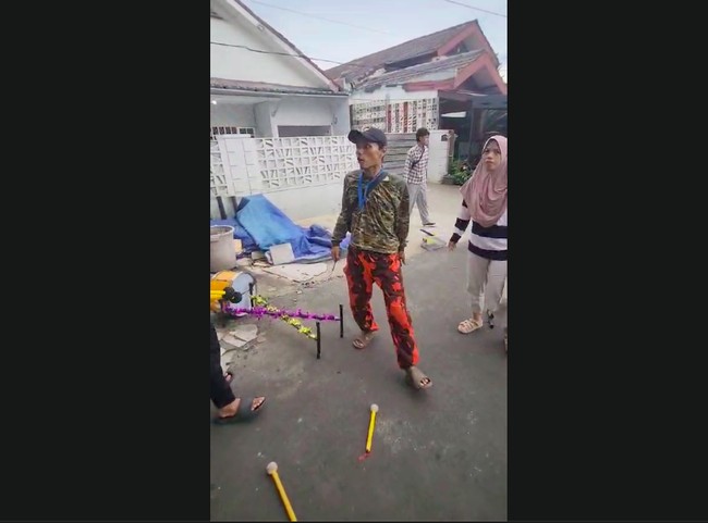 8 Fakta 2 Bang Jago Todong Pisau Depan Murid TK Pamulang Berujung Ditahan