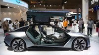Light of ASEAN adalah sebuah mobil konsep revolusioner yang memadukan desain futuristik, teknologi cerdas, serta pengalaman berkendara yang inovatif.