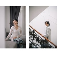 Tak harus selalu memadukan warna yang sama antara pria dan wanita, tampilan gaya lamaran Angga dan Shenina ini juga berpadu cantik meski warnanya tidak senada.  Foto: dok. Instagram @angga