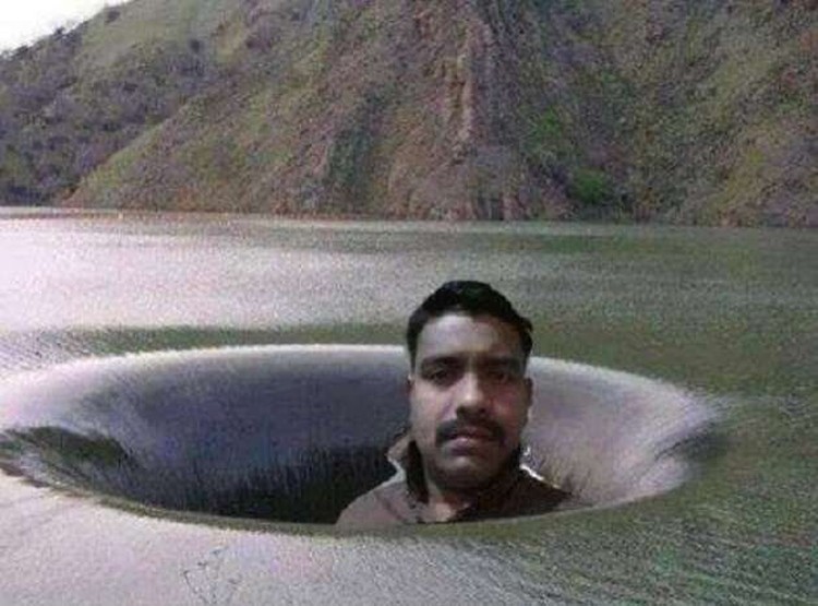Bikin Ngakak, Ini Hasil Photoshop Gagal Total Bikinan Orang India