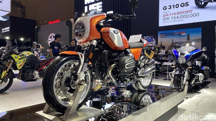 BMW R12 S hadir di IIMS 2025.