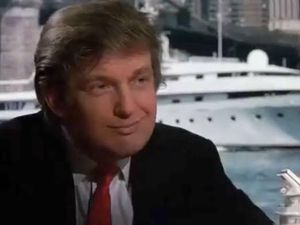 Penampilan Donald Trump di Film Dapat Piala Terburuk