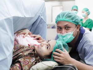 Mahalini dan Rizky Febian Sambut Kelahiran Anak Pertama