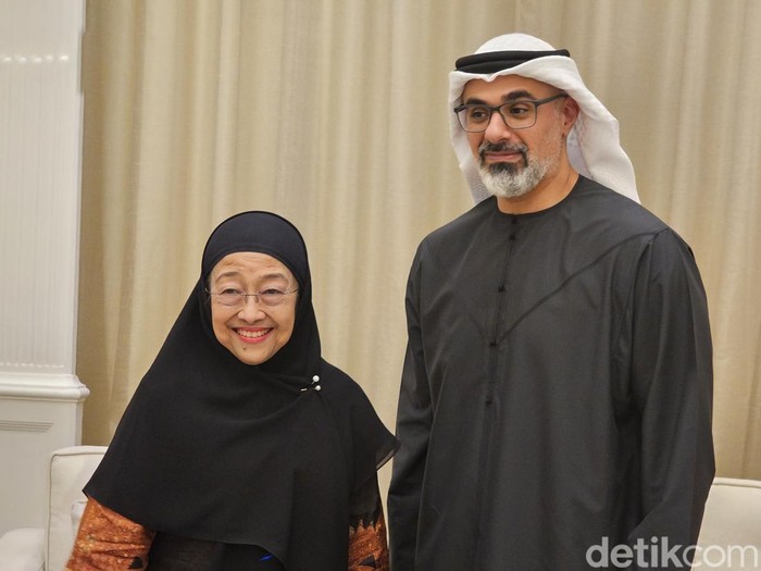 Megawati dan Pangeran Khaled di Abu Dhabi