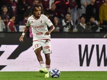 Dapat Perlakuan Rasis, Pemain di Serie B Italia Menangis