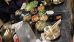 Serunya NIKI Makan Ayam Goreng hingga BBQ Korea Bareng Sahabat