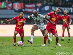 Laga Persija vs Persib berlangsung di Stadion Patriot Candrabhaga, Bekasi, Jawa Barat, Kota Bekasi, Minggu (16/2/2025)