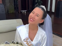 7 Foto Bridal Shower Shenina Cinnamon yang Baru Terungkap, Simpel & Elegan