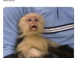 15 Meme Kocak soal Netflix, Ada yang Nanya Kenapa Vampir Selalu Kaya