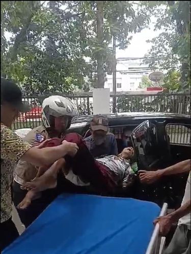 Aksi Polisi Lalu Lintas (Polantas) Polresta Bogor Kota Aipda Agus Sudarisman, melawan arah di Jalan Raya Pajajaran, Kota Bogor, untuk membawa pasien ke Rumah Sakit (RS) PMI, viral di media sosial.