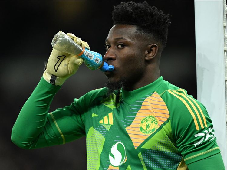 Tottenham Vs MU, Masih Onana yang Jadi Meme