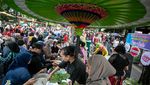 Berebut Bubur Kental di Festival Jenang Solo