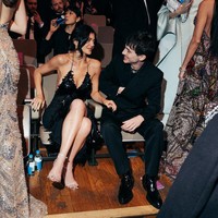 Kehadiran mereka di BAFTA 2025 semakin mengukuhkan status mereka sebagai pasangan selebriti yang paling disorot tahun ini. Keseriusan hubungan mereka pun semakin dipertanyakan.  Foto: Getty Images