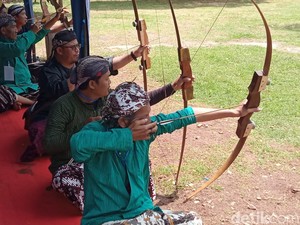Menelisik Asal Usul Jemparingan Gaya Mataraman yang Sarat Makna