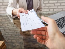 10 Jurusan Kuliah dengan Gaji Relatif Rendah, Sampai di Bawah Upah Minimum?