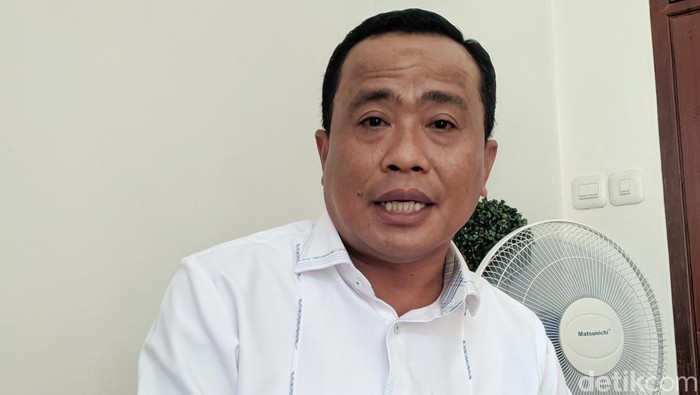 Kepala Kantor Wilayah Kementerian Agama Provinsi NTB, Zamroni Aziz. Foto: (Ahmad Viqi/detikBali).