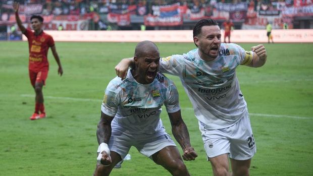Laga Persija vs Persib.