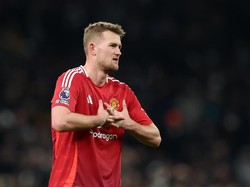 Matthijs de Ligt di posisi ketiga. Sebelum jadi beknya MU sejak tahun 2024, De Ligt pernah dibeli Juventus dari Ajax di tahun 2022 seharga 85 juta Euro atau setara Rp 1,62 triliun (Catherine Ivill - AMA/Getty Images)