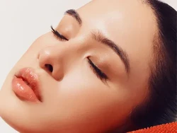 Maudy Ayunda Rilis Moisturizer dari Buah Merah Papua, Ini Manfaatnya