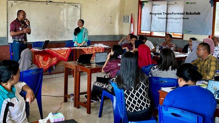 Pegadaian & Garuda Indonesia Wujudkan Transformasi Sekolah