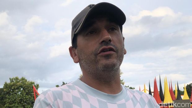 Pelatih kepala Semen Padang FC, Eduardo Almeida (Foto: dok. M. Afdal Afrianto/detikSumut).