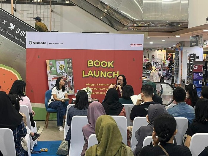 Peluncuran Buku Terbaru dr Andreas Kurniawan Peluncuran Buku Terbaru dr Andreas Kurniawan