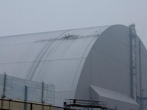 Chernobyl Terancam Lagi: Struktur Penutup Raksasa Rusak