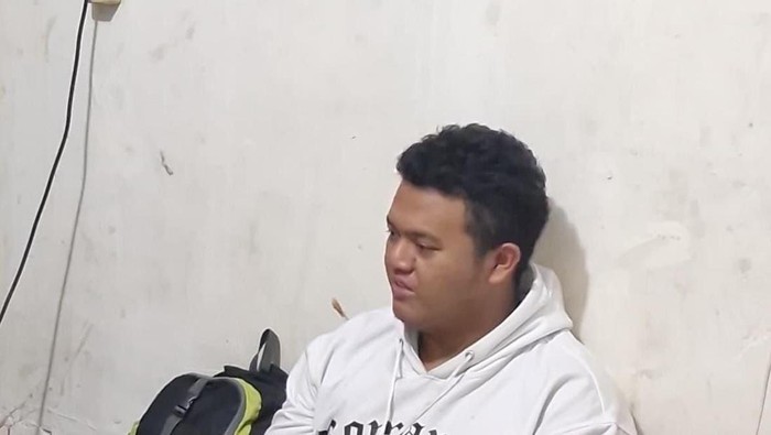 Penampakan pemuda ancam warga pakai air softgun. Dokumen Istimewa