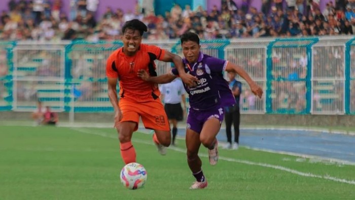 Pertandingan PSGC vs Tornado FC.