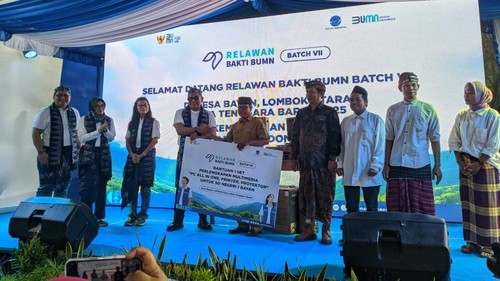 Program TJSL AirNav Indonesia di Desa Bayan, Lombok Utara, NTB, Senin (17/2/2025). (Ahmad Viqi/detikBali)