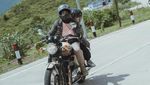 Momen Raffi Ahmad dan Rafathar Motoran di Labuan Bajo