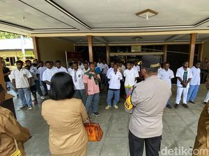 Siswa SMP-SMA di Nabire Demo Tolak Program MBG, Tuntut Sekolah Gratis