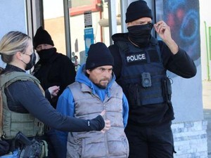 WNI di AS Cemas Akan Isu Deportasi Massal Trump