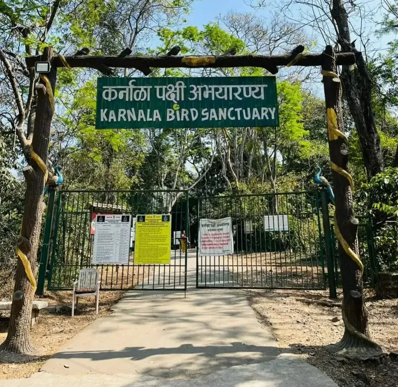 Suaka Burung Karnala India