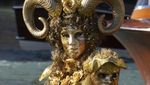 Uniknya Festival Topeng di Venice Italia