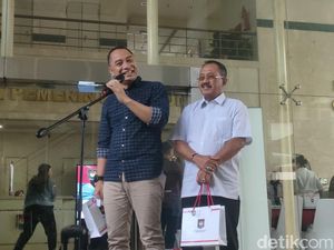 Megawati Minta Kader Tunda Retret, Walkot Eri Pagi Tadi Masih di Jakarta