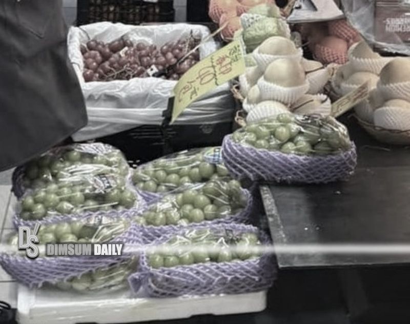 Beli Anggur Premium Rp 193 Ribu, Wanita Ini Kecewa Dikasih yang Standar