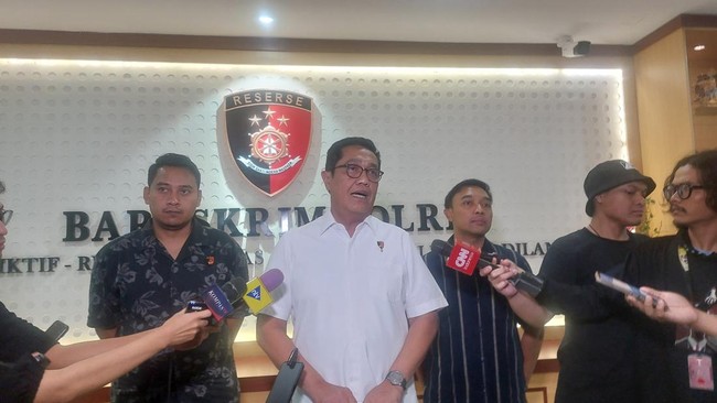 5 Fakta Terkini Kasus Pagar Laut Tangerang: Kades Kohod cs Tersangka