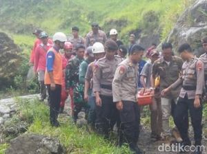 Pemuda Sleman Nyangkut di Jurang Gunung Merapi, Akhirnya Dievakuasi