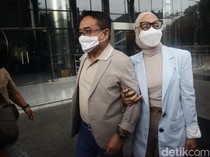 Irwandy Yusuf Gandeng Mesra Steffy Burase di KPK