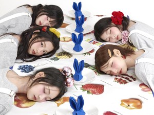 Siapa Paling Dicari Publik Korsel: KiiiKiii atau Hearts2Hearts?