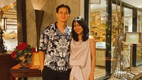 Aktor Marcell Darwin dan istrinnya sempat menceritakan perihal hamil di luar nikah yang mereka alami.Foto: Instagram@marcelldarwin