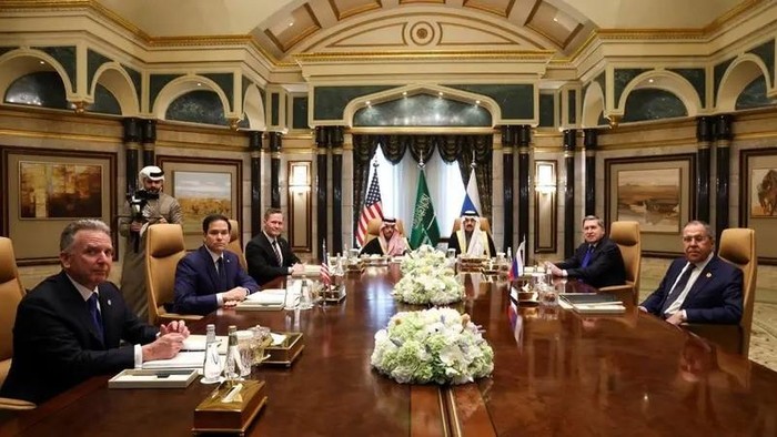 US Secretary of State Marco Rubio meets with Saudi Foreign Minister Prince Faisal bin Farhan, Saudi National Security Advisor Mosaad bin Mohammad Al-Aiban, US National Security Advisor Mike Waltz, US Middle East envoy Steve Witkoff, Russian Foreign Minister Sergey Lavrov and Russian President Vladimir Putin’s foreign policy advisor Yuri Ushakov, at Diriyah Palace, in Riyadh, Saudi Arabia, on February 18, 2025. (Reuters)