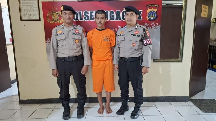 Pelaku perampokan di warmindo Ngaglik, Sleman, ditangkap polisi, Senin (18/2/2025).
