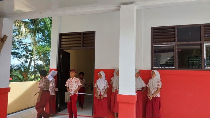 SDN Pasir kadu I yang terdampak pembangunan jalan tol kini sudah memiliki gedung baru.