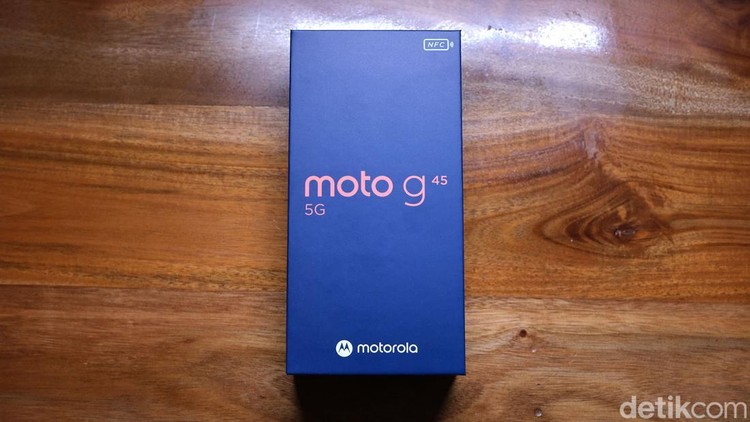 Unboxing Motorola Moto G45