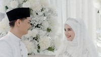 Yasmine Ow menikah dengan Ipin pada 15 Februari 2025. Foto: Instagram/@yxsmine.ow